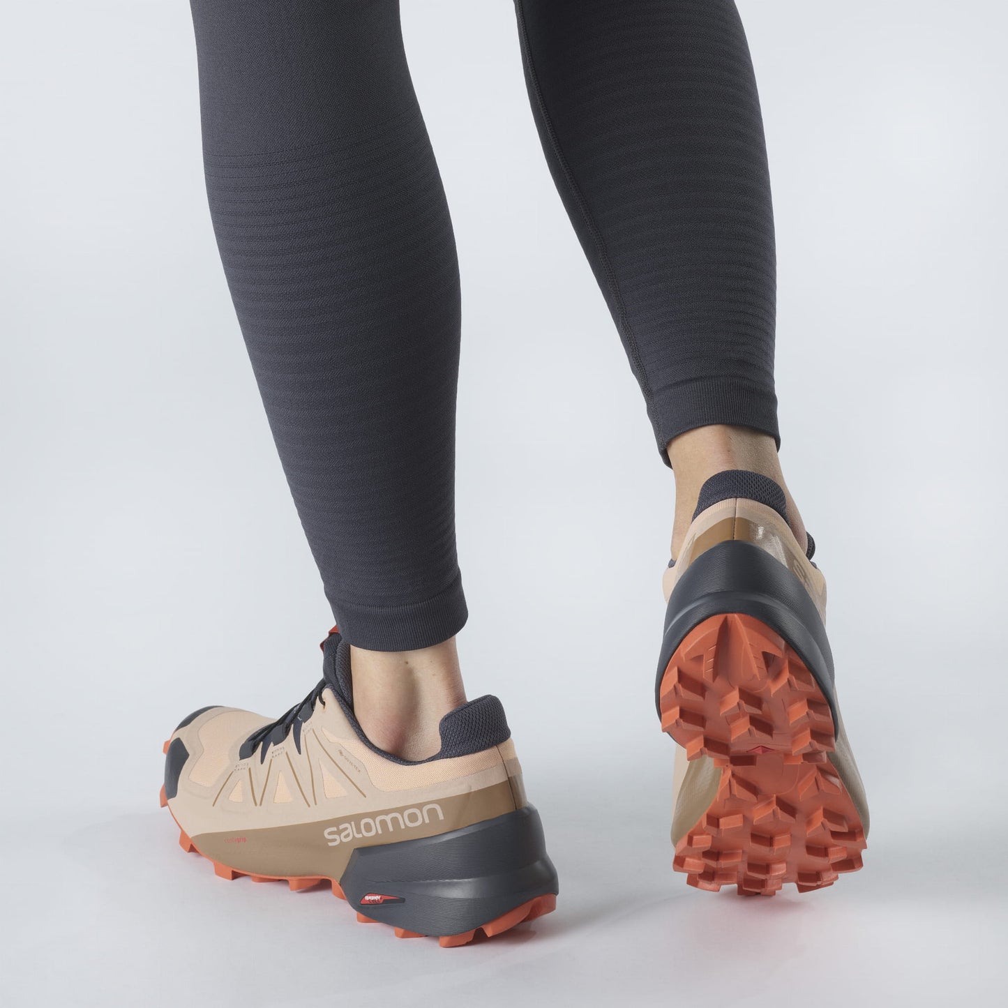 Salomon Women's Speedcross 5 GTX נעלי ריצת שטח לנשים חסינות למים