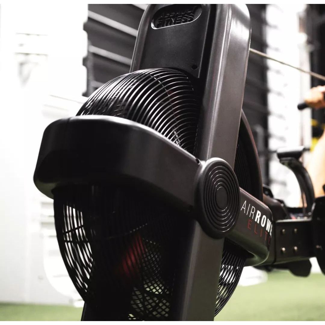 Assault Air Rower Elite מכונת חתירה מסיבית ומקצועית