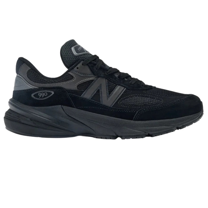 New Balance Made in USA 990v6 נעלי הליכה צבע שחור מלא