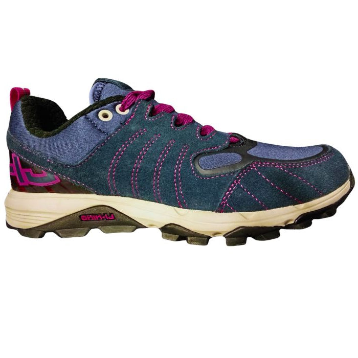 Li Ning Women's Outdoor Trail Running נעלי הליכה נשים