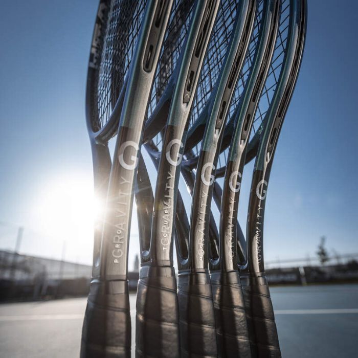 Head Gravity Pro 2025  מחבט טניס הד