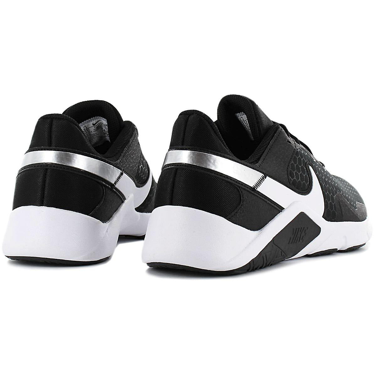 Nike Men's Legend Essential 2 נעלי ספורט גברים נייק